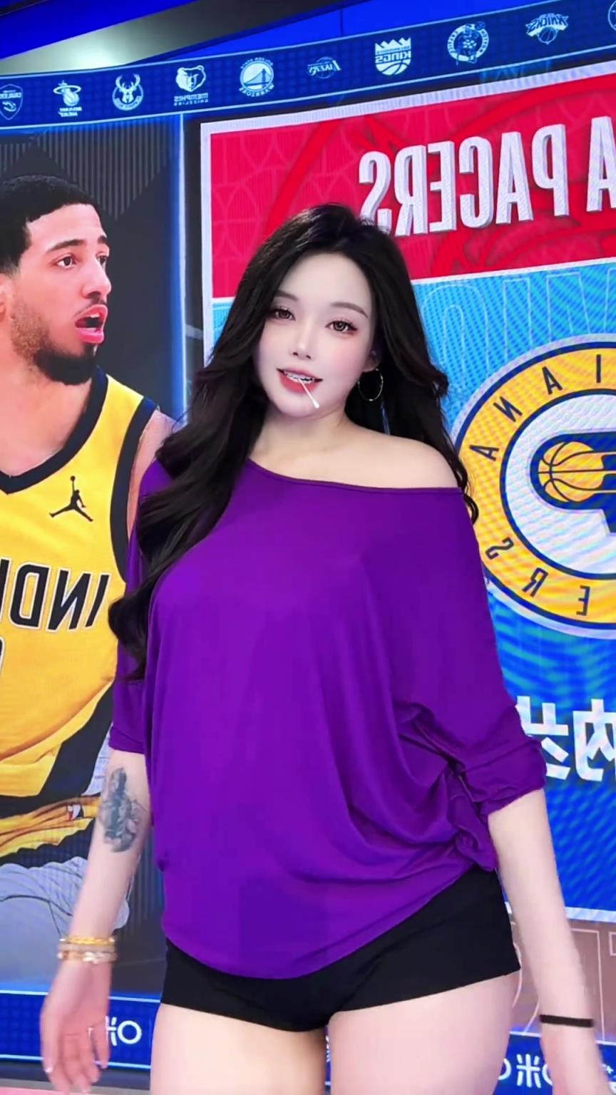 美女主播小太陽：年輕的將軍意氣風(fēng)發(fā)！ 哈利伯頓強(qiáng)的可怕