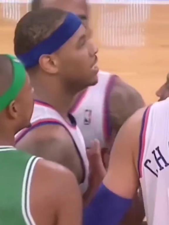 社會瓜！當年安東尼與加內(nèi)特發(fā)生沖突，賽后瓜哥帶人堵綠軍大巴