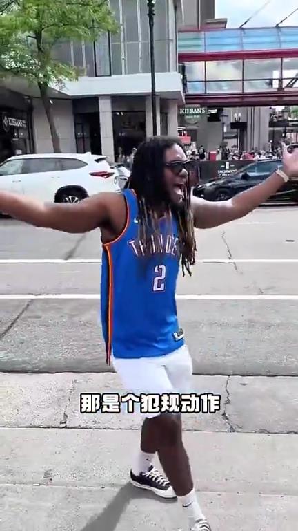 數(shù)據(jù)很炸+帶隊(duì)總決賽！但亞歷山大似乎非常不受美國(guó)球迷待見(jiàn)啊